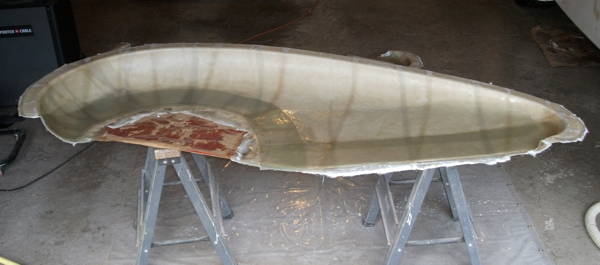 Front fender outboard cloth layup